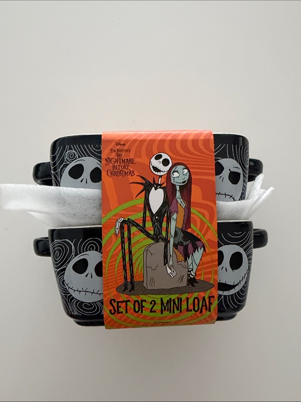 The Nightmare Before Christmas Mini Baker - White with Black Handles